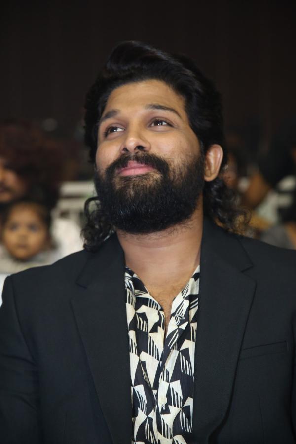 allu-arjun-stills-4-2.jpg