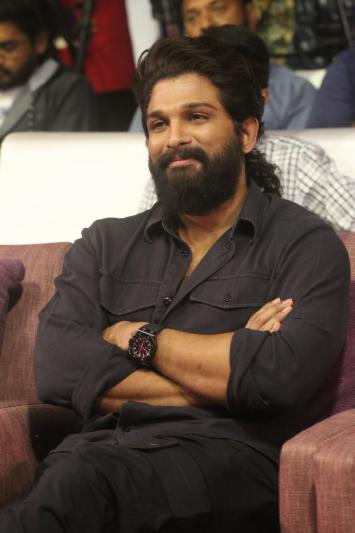 allu-arjun-stills-5-11.jpg