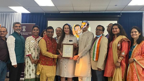 american-indians-celebrated-azadi-ka-amrit-mahotsav-in-sacramento-1.jpg