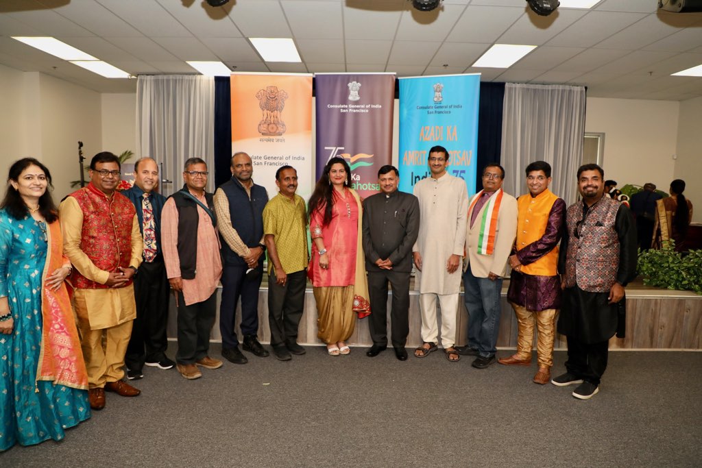 american-indians-celebrated-azadi-ka-amrit-mahotsav-in-sacramento-7.jpg