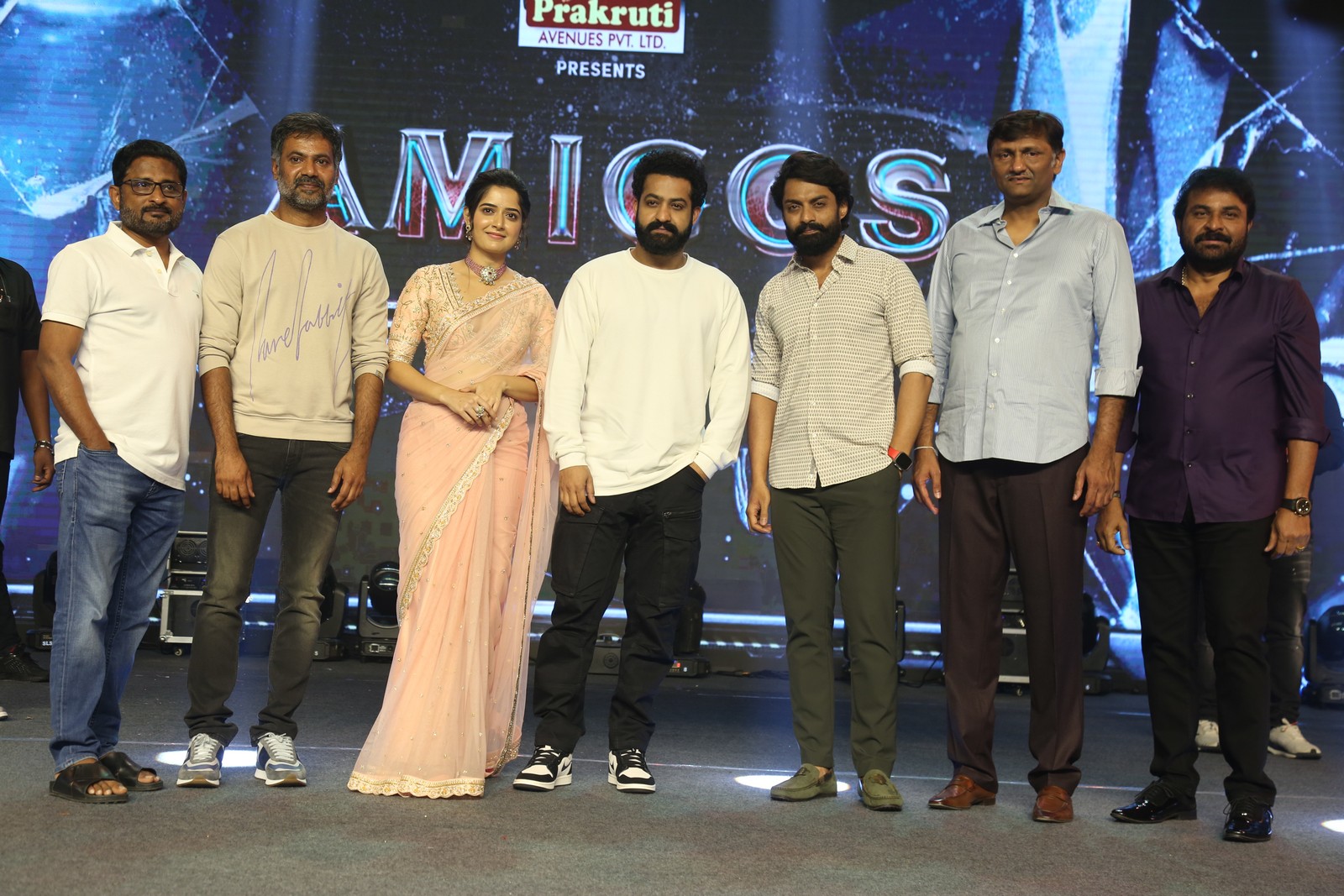 amigos-movie-pre-release-2.jpg