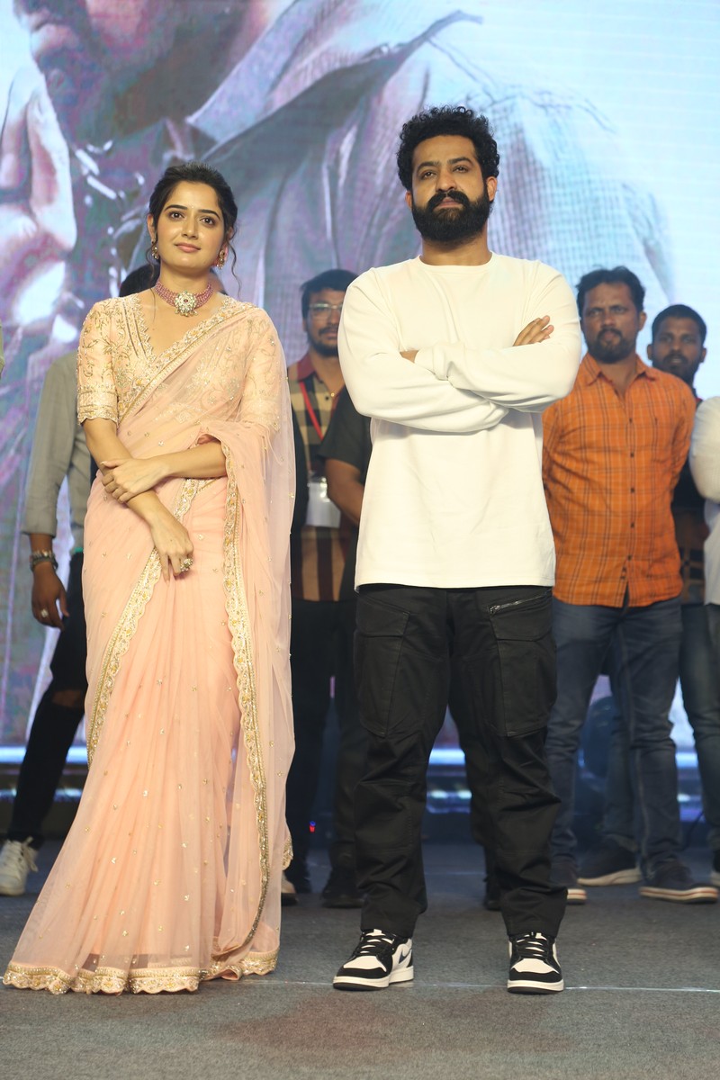 amigos-movie-pre-release-27.jpg