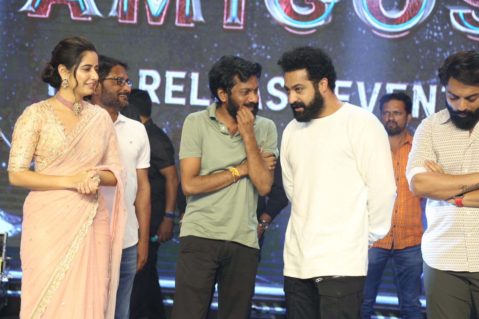 amigos-movie-pre-release-5.jpg