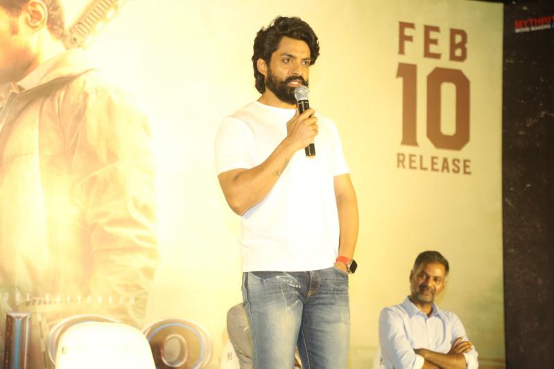 amigos-press-meet-stills-13.jpg