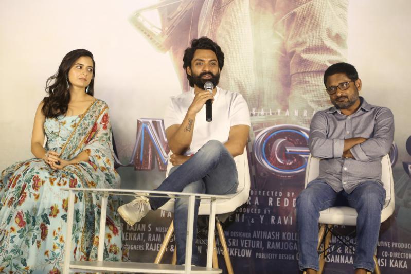 amigos-press-meet-stills-16.jpg