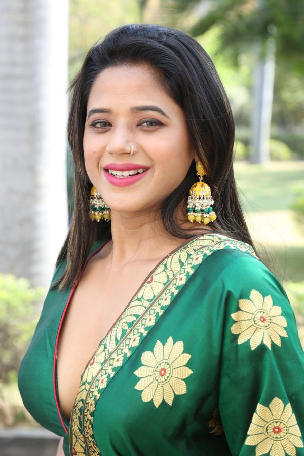 amritha-haldar-stills-3.jpg