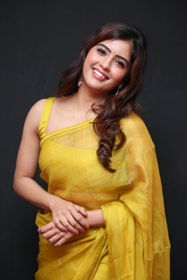 amrutha-iyer-stills-17.jpg