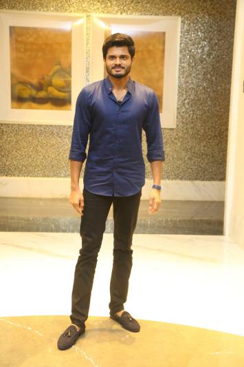Anand Deverakonda Stills