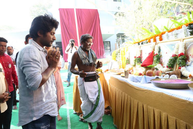 anandrao-adventures-movie-opening-2.jpg