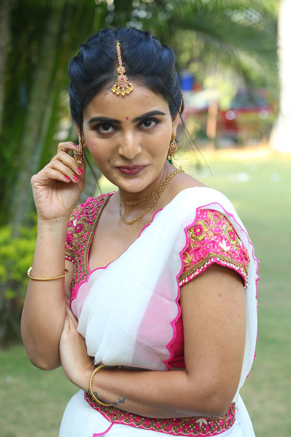 ananya-nagalla-stills-4-11.jpg