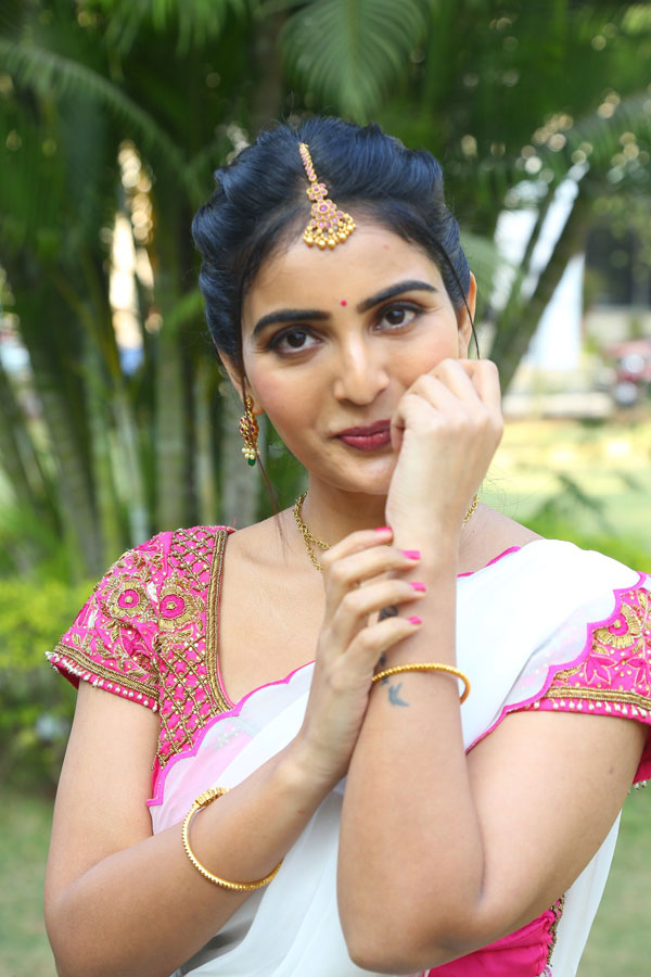 ananya-nagalla-stills-4-4.jpg