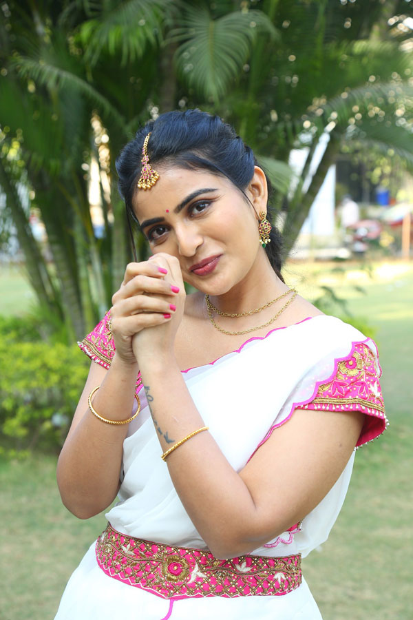 ananya-nagalla-stills-4-6.jpg