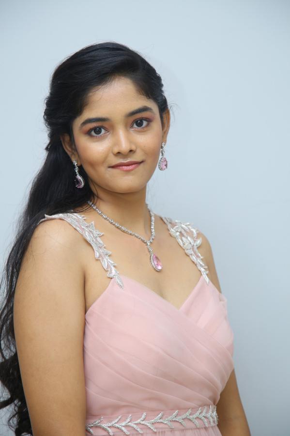 ananya-stills-3.jpg