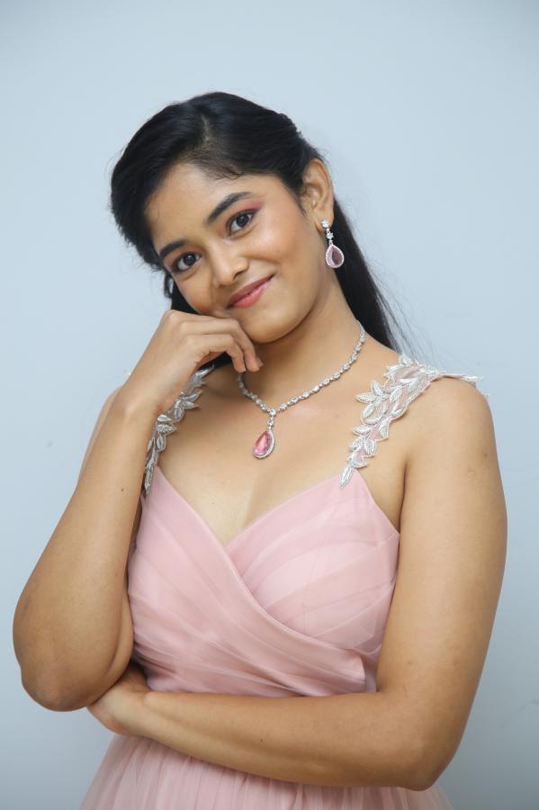 ananya-stills-5.jpg
