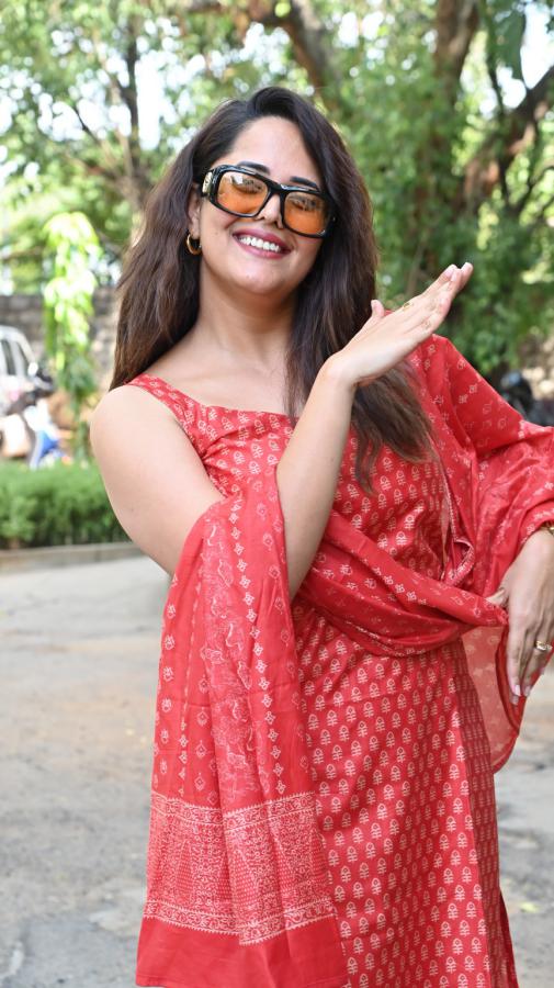 anasuya-bharadwaj-stills-6.jpg