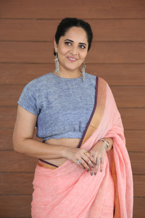 anasuya-stills-2-11.jpg