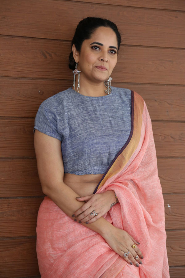 anasuya-stills-2-40.jpg