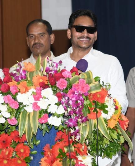 andhra-pradesh-signs-mou-with-parley-for-the-oceans-13.jpg