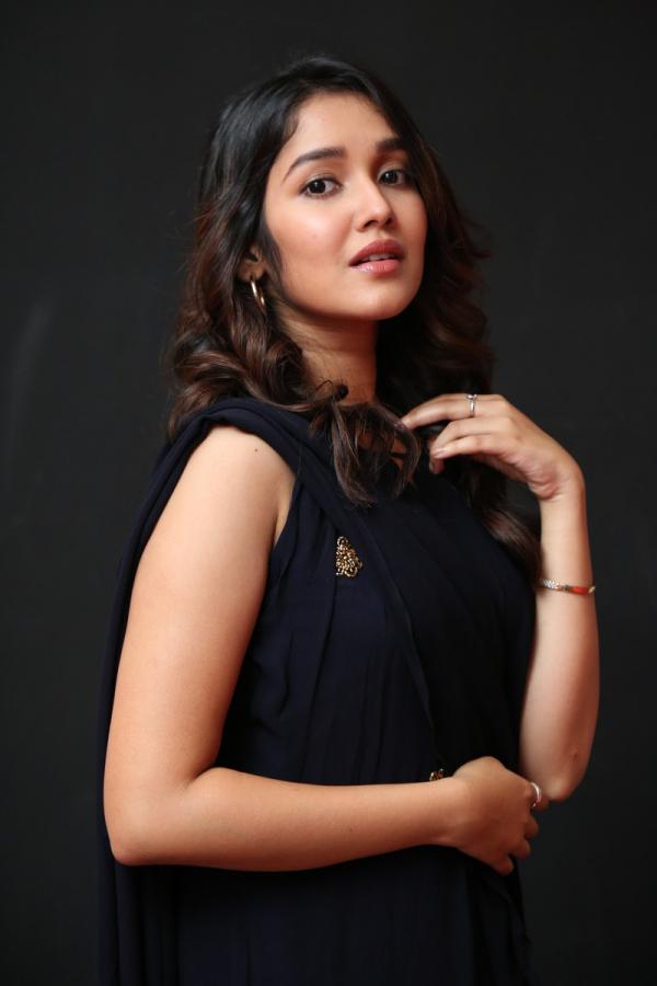 anika-surendran-stills-2-19.jpg