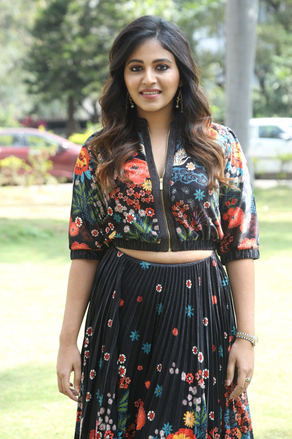 anjali-stills-11.jpg