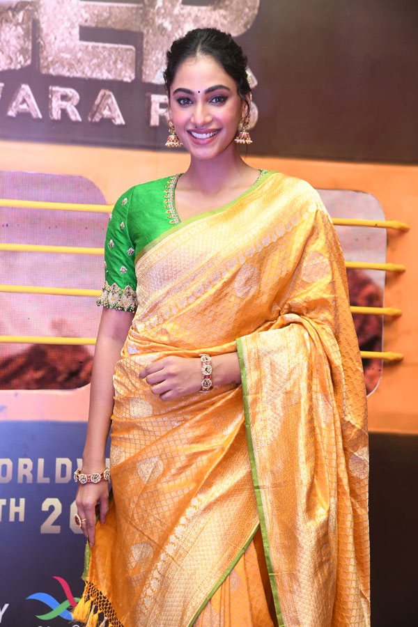 anukrithi-stills-20.jpg