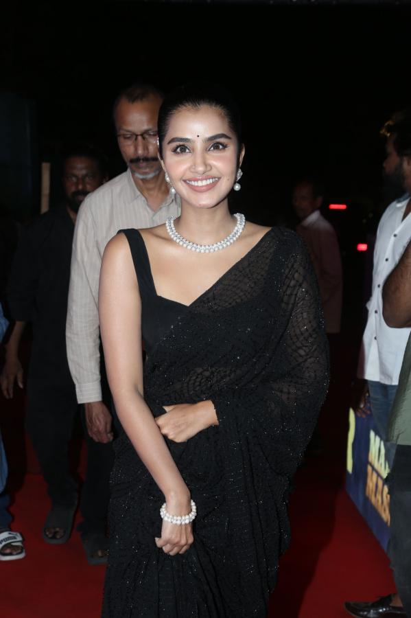 anupama-parameswaran-stills-10-2.jpg