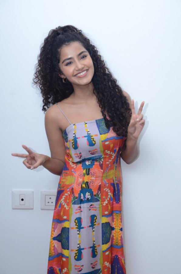 anupama-parameswaran-stills-2-17.jpg