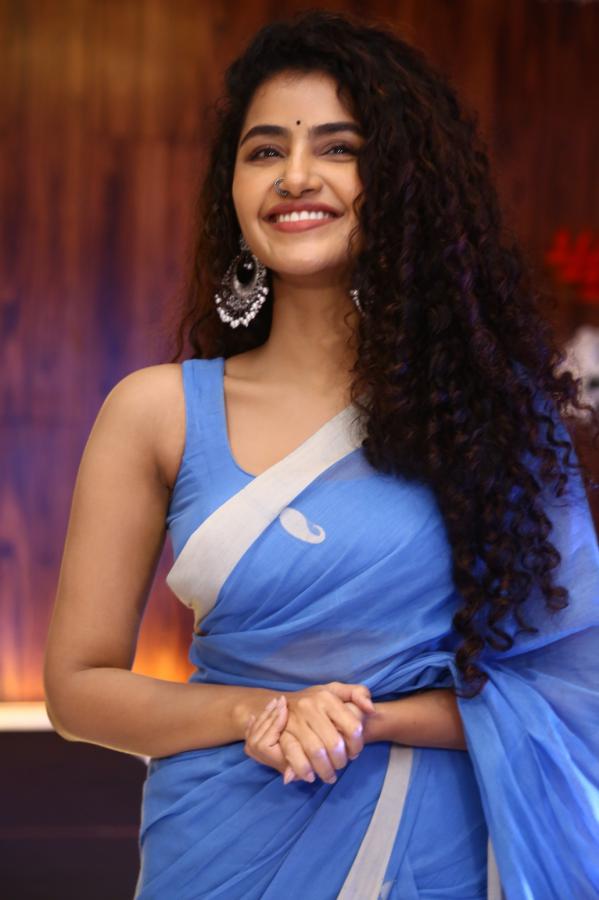 anupama-parameswaran-stills-4-2.jpg