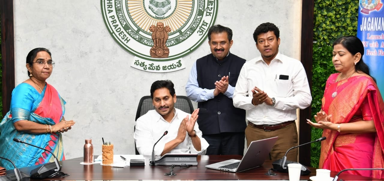 ap-cm-launches-ap-amul-project-in-anantapur-district-2.jpg