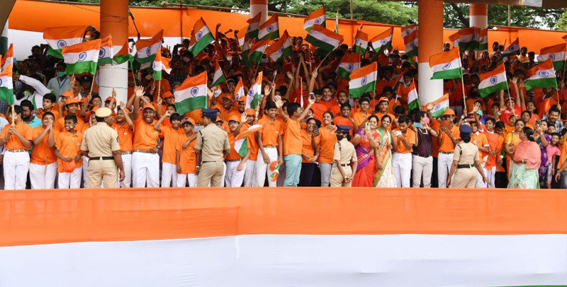 ap-cm-ys-jagan-flag-hoisting-in-vijayawada-17.jpg