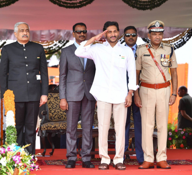 ap-cm-ys-jagan-flag-hoisting-in-vijayawada-28.jpg