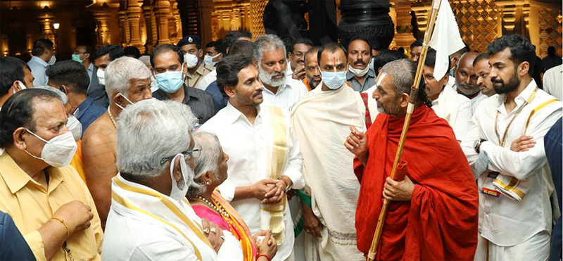 ap-cm-ys-jagan-visits-muchintal-18.jpg