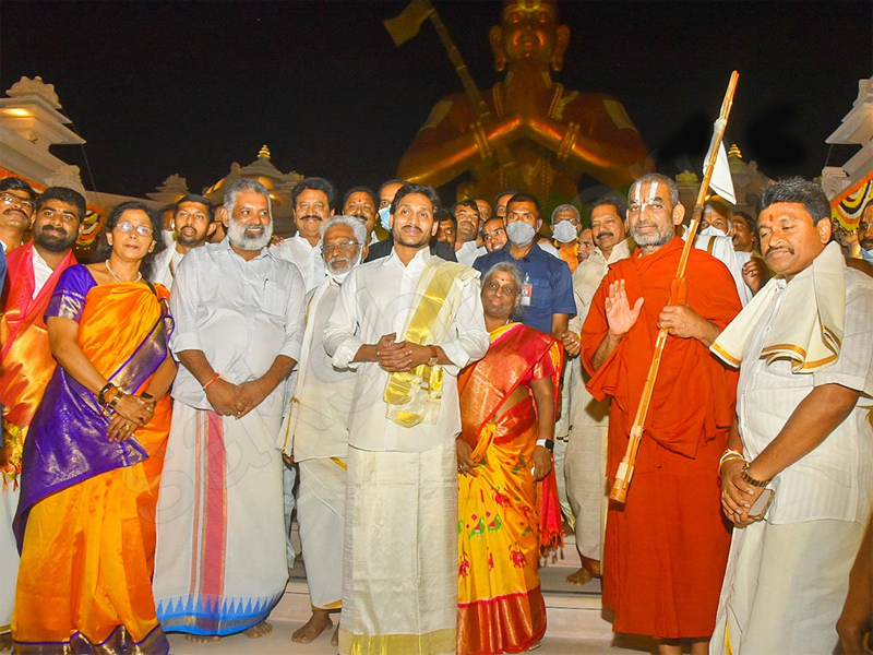 ap-cm-ys-jagan-visits-muchintal-20.jpg