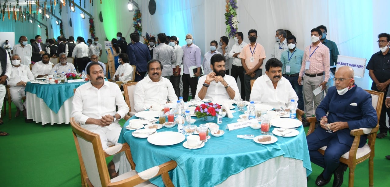 ap-govt-hosts-a-tea-party-to-cji-nv-ramana-10.jpg