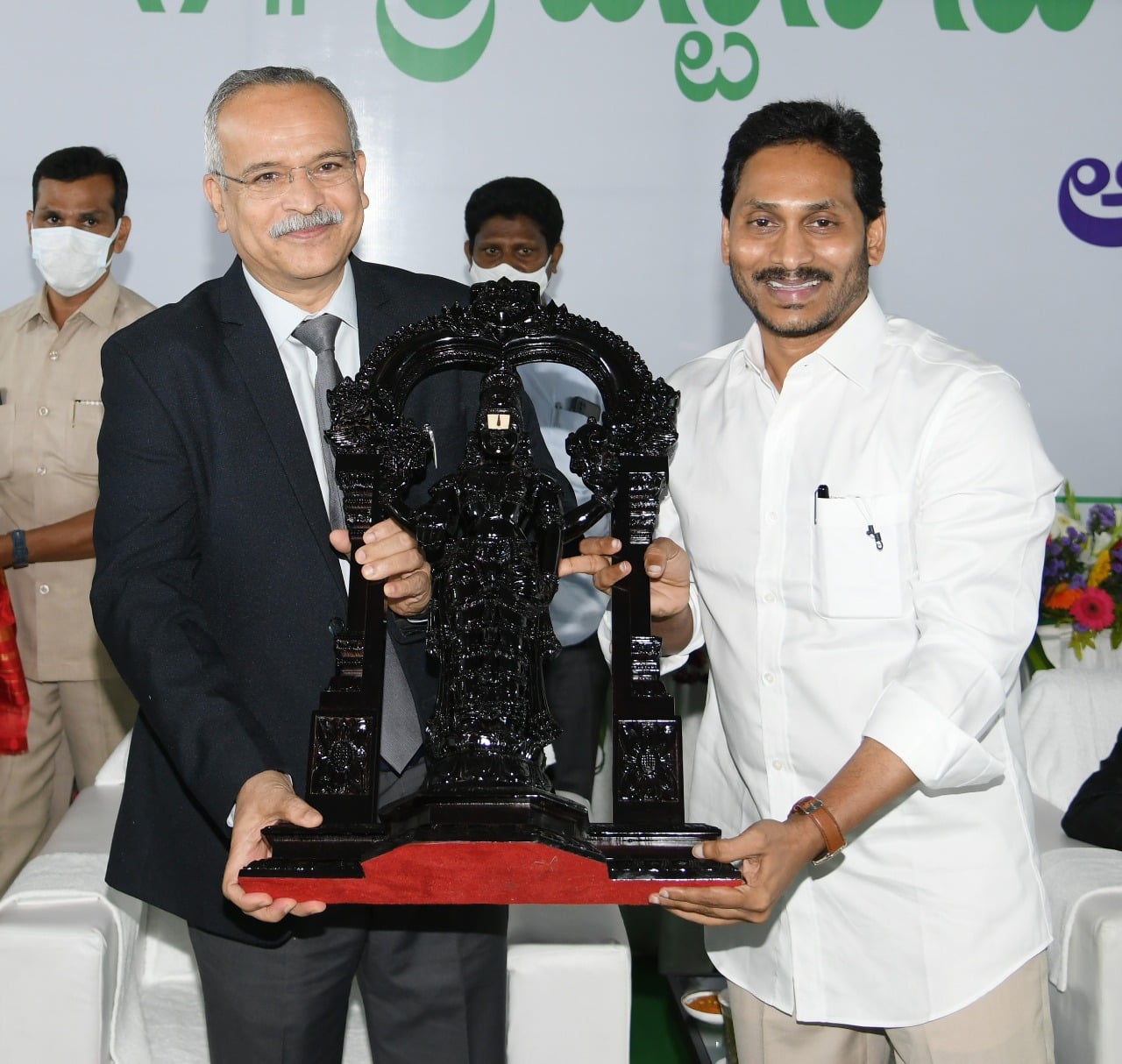 ap-govt-hosts-a-tea-party-to-cji-nv-ramana-5.jpg