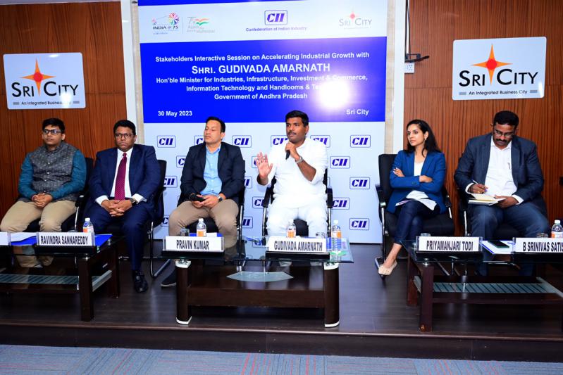 ap-industries-minister-visits-sri-city-3.jpg