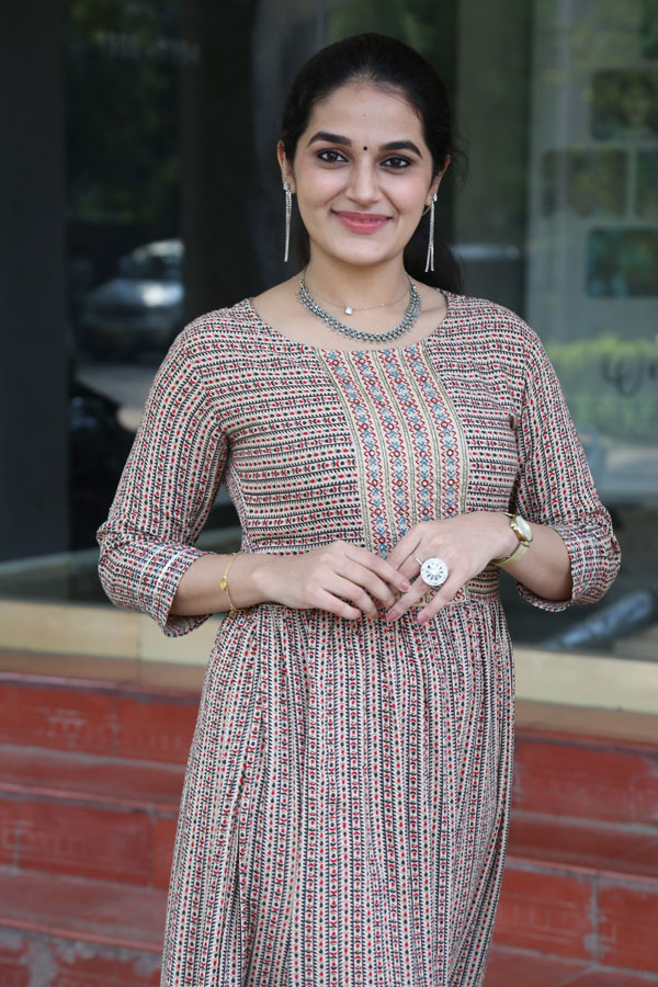 aparna-janardhan-stills-14.jpg
