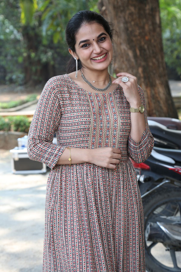 aparna-janardhan-stills-8.jpg