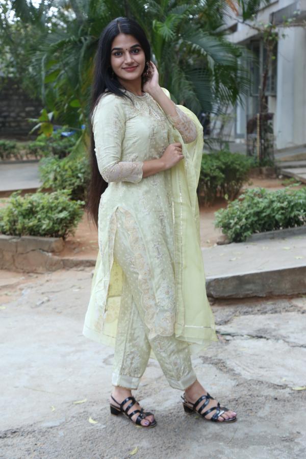 aparna-stills-15.jpg