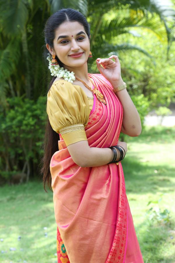 aparna-stills-2-14.jpg