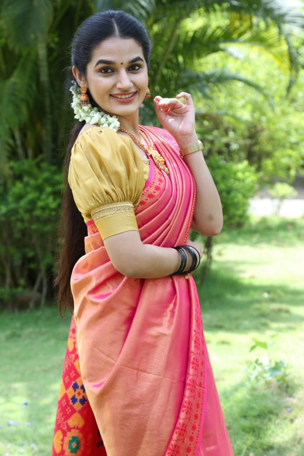 aparna-stills-2-15.jpg