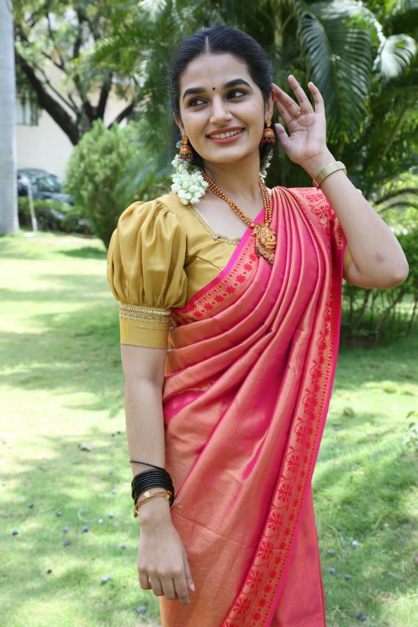 aparna-stills-2-17.jpg