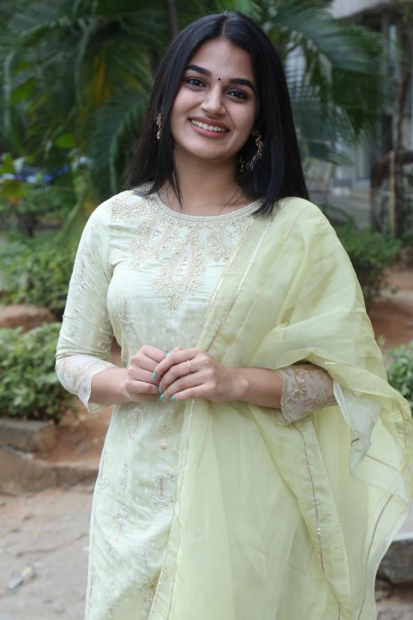 aparna-stills-9.jpg