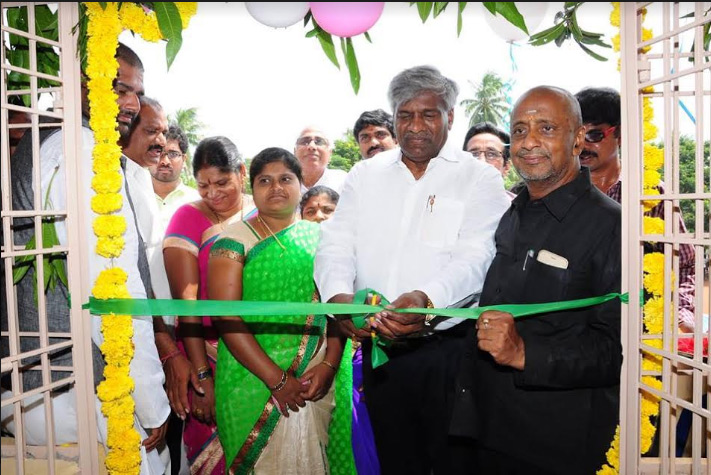 Inauguration of digital classroom at ZPHS Teki