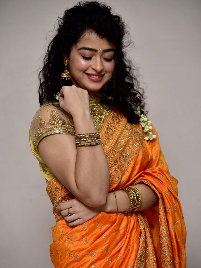 apsara-rani-stills-10.jpg