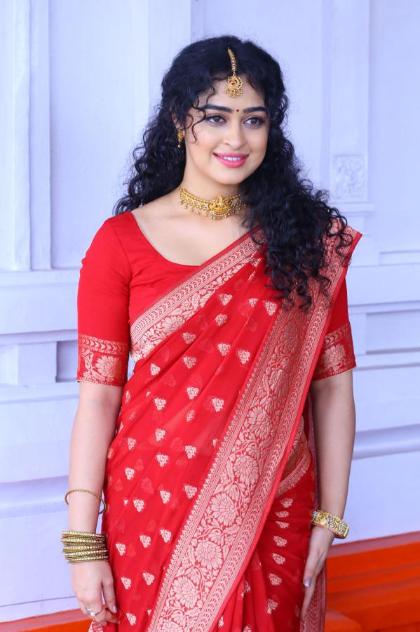 apsara-rani-stills-3-11.jpg