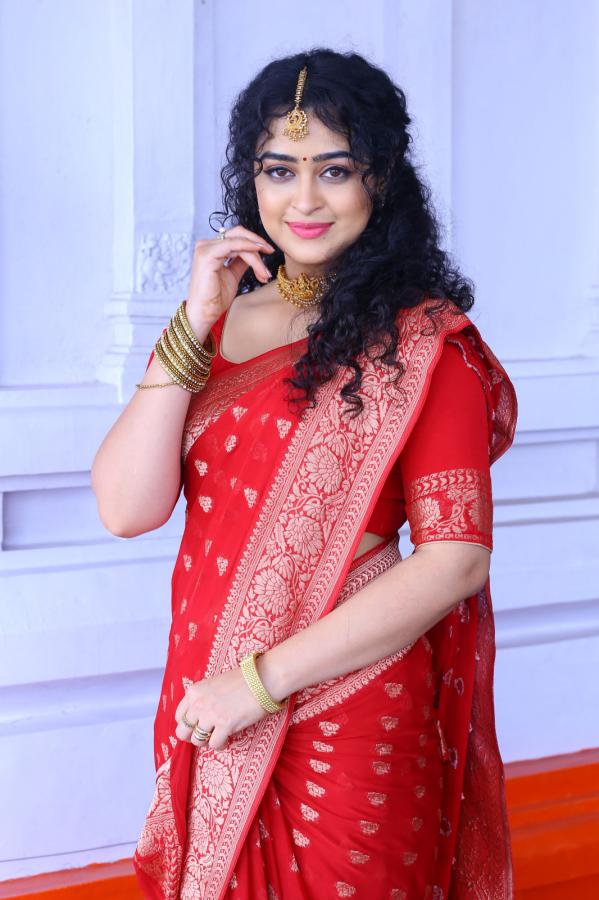apsara-rani-stills-3-13.jpg