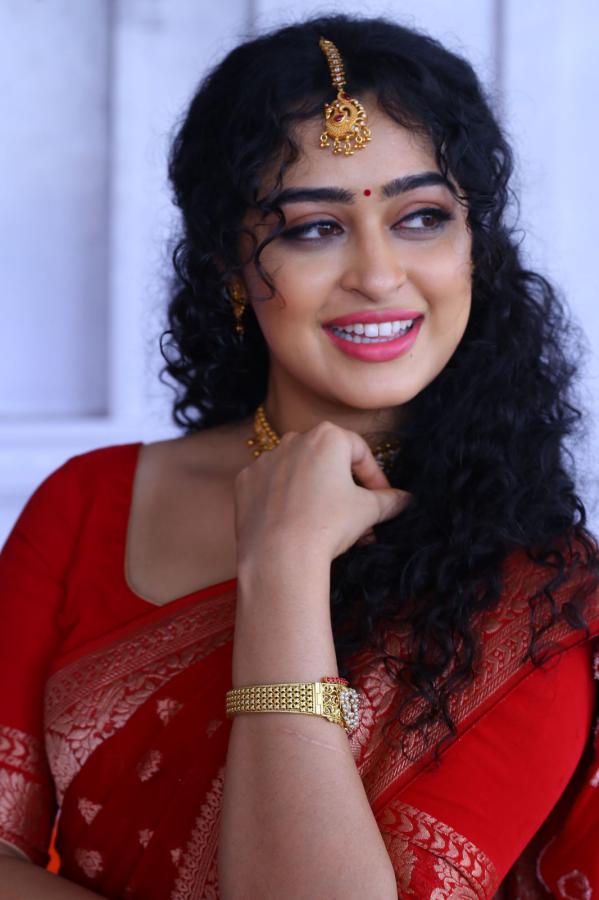 apsara-rani-stills-3-19.jpg