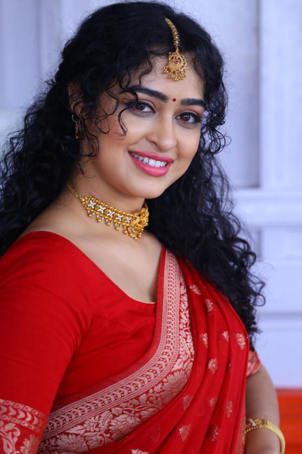 apsara-rani-stills-3-21.jpg