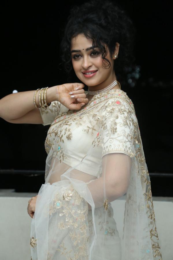 apsara-rani-stills-4-12.jpg